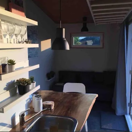 Apartment Tiny House With Garden